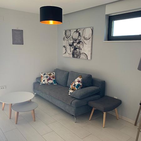 Apartments Villa Joy Podgora Kamer foto