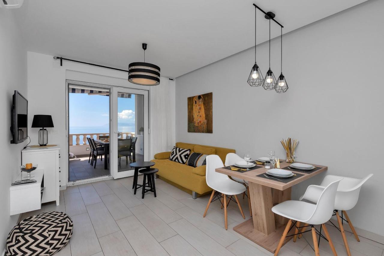 Apartments Villa Joy Podgora Buitenkant foto