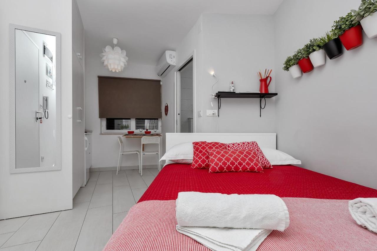 Apartments Villa Joy Podgora Buitenkant foto